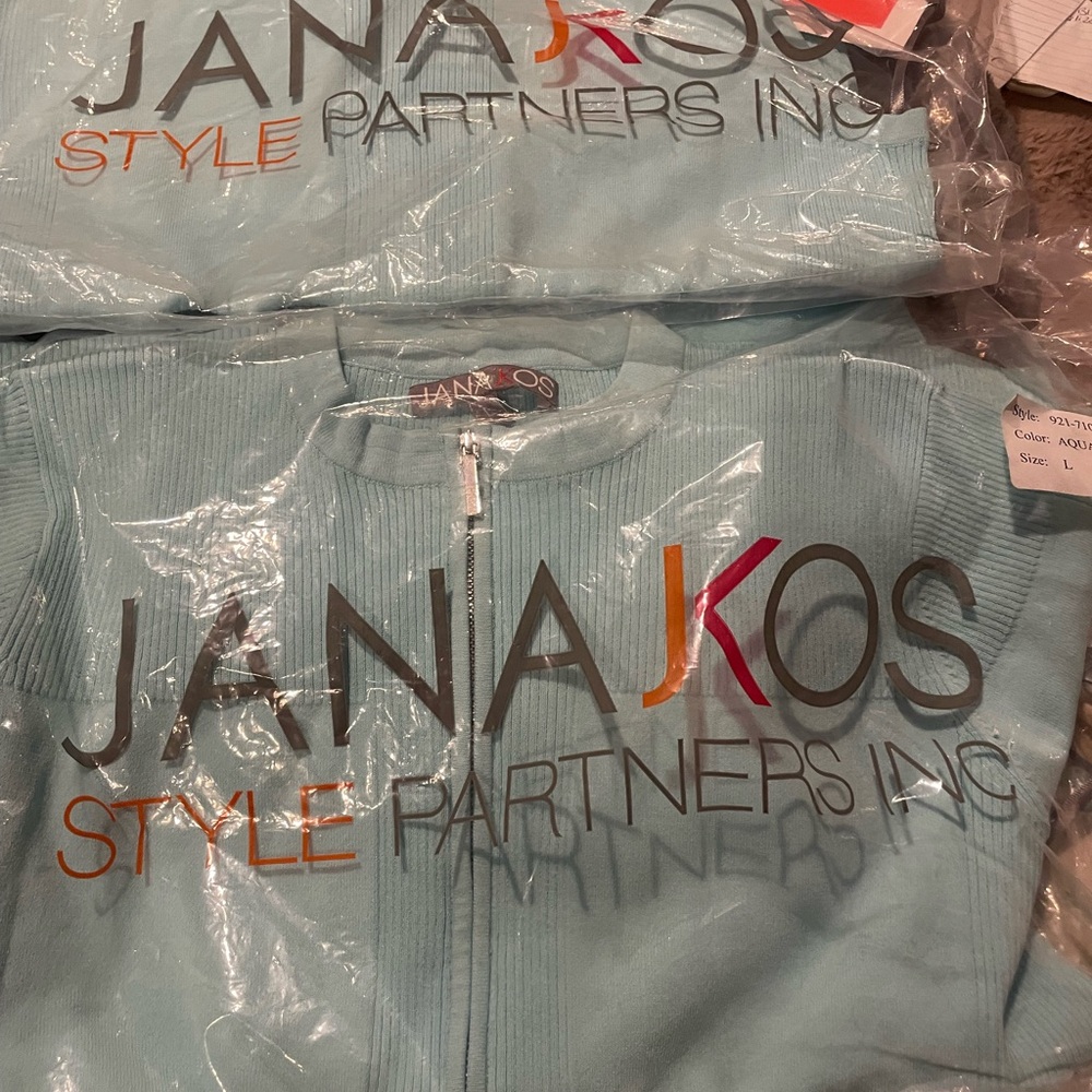 Women's Light Blue Sweatshirt